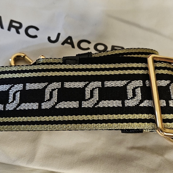 ❌SOLD❌ ❤️ Marc Jacobs Snapshot ❤️ - Picture 6 of 15